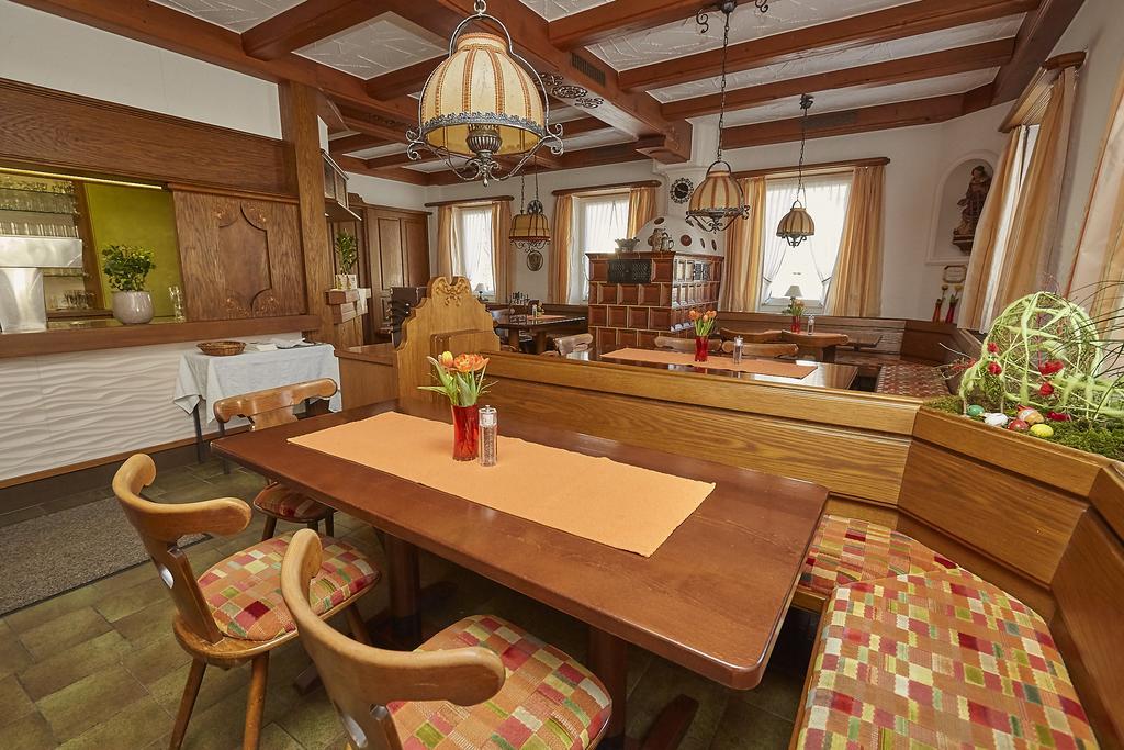 Hotel Roessle Trochtelfingen Ngoại thất bức ảnh